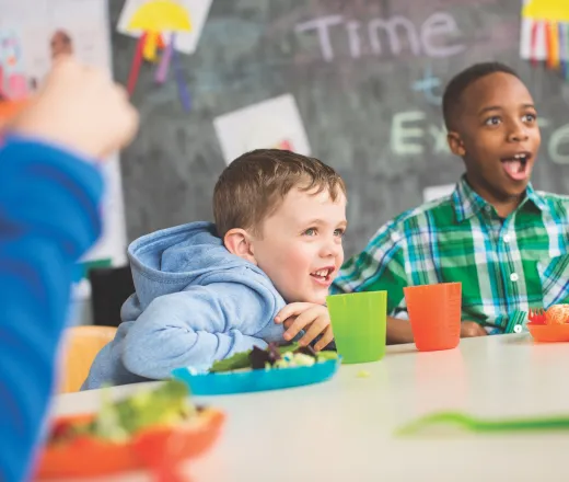 Kids eating snack at Fundays
